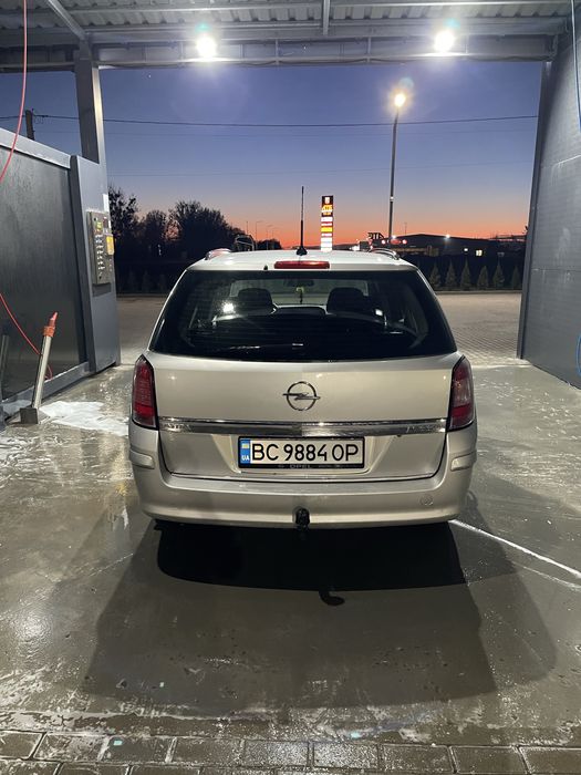 Продам автомобіль Opel Astra g