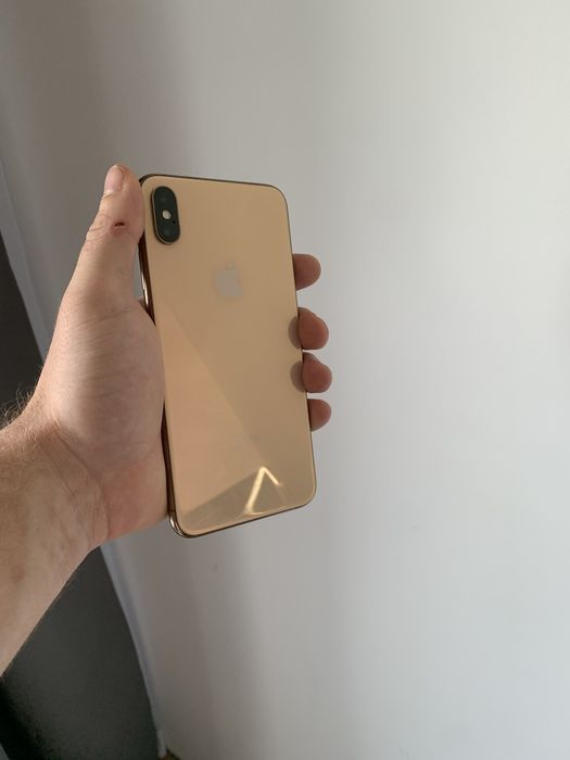 iPhone XS MaX 64GB