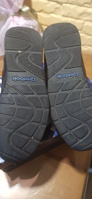 Шкіряні кросівки Reebok