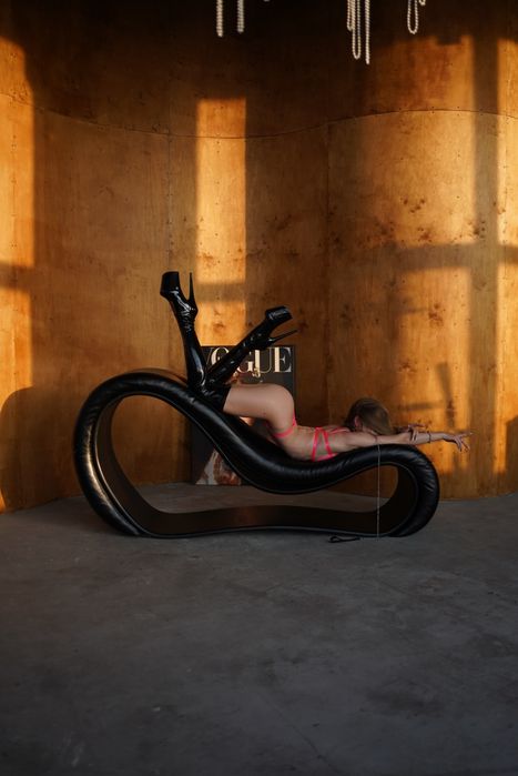 Подарок. Кресло.