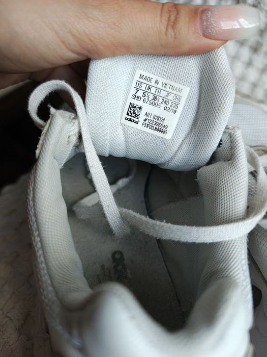 Buty  damskie Adidas Falcon r 38 2/3