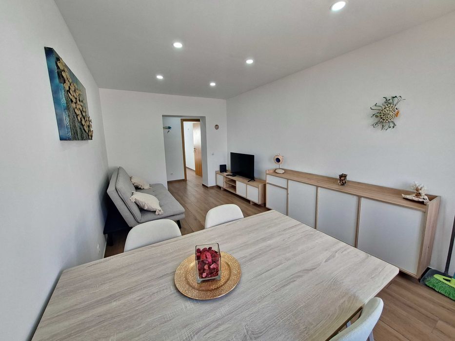 Férias | Moradia V2 | 150m da Praia | Baixa de Albufeira