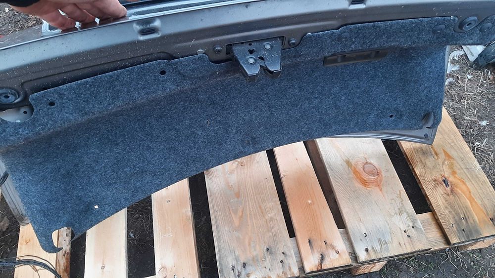 lak. 279 klapa bagażnika Saab 93 II kompletna