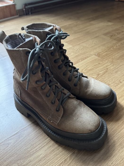 Чоботи зимові 38 розмір