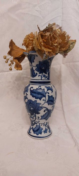 jarra decorativa azul