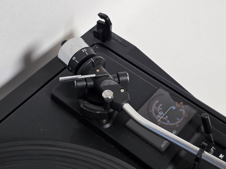 Gira Discos antigo reparado Telefunken