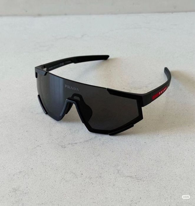 Спортивні вулчині сонцезахисні окуляри маска  Prada Linea Rossa PS 04WS (модель DG006F) люкс повний комплект унісекс