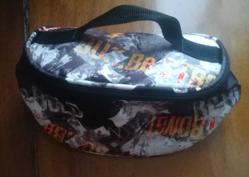 Mochila Escolar Unkeeper + Saco desportivo + Lancheira