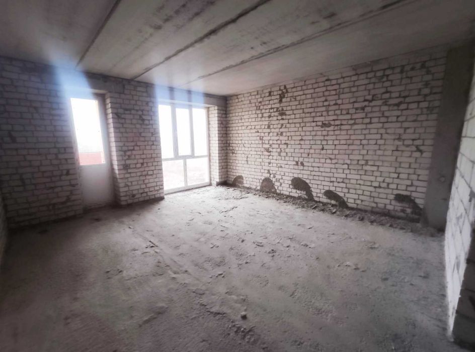 Продажа 1ком. Без ремонта. Ж/к Чайка ул.Лобановского д.30