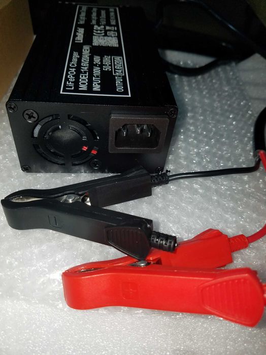 Зарядний пристрій Liitokala LiFePO4 14.6V 20A для акумуляторів