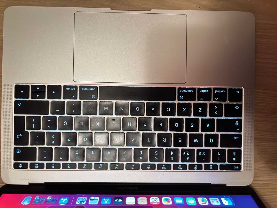 MacBook Pro 13" (2017) IMPECCABLE64564212097281121