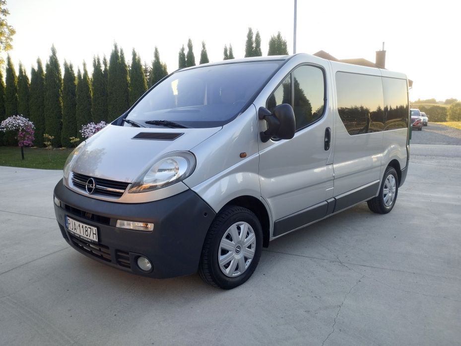 Opel Vivaro A 1.9 CDTI 2005 rok 9-osobowy