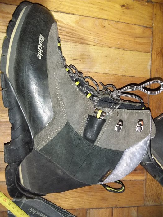 альпинистские горные ботинки  Raichle 44й,меняю на 43 й размер  трекин