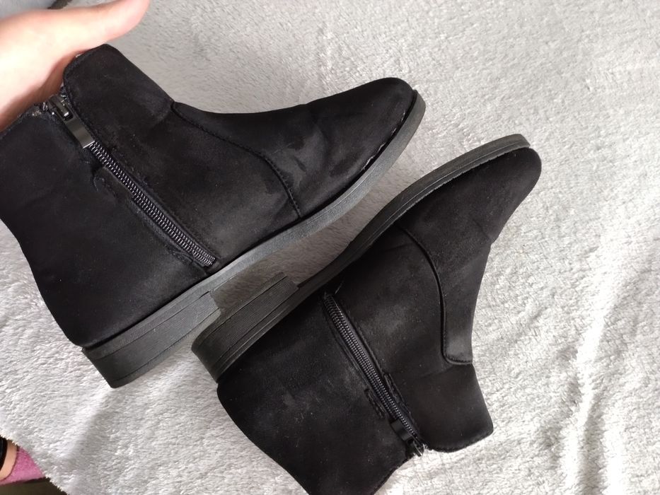 Botki czarne jesienno zimowe 38 ocieplane