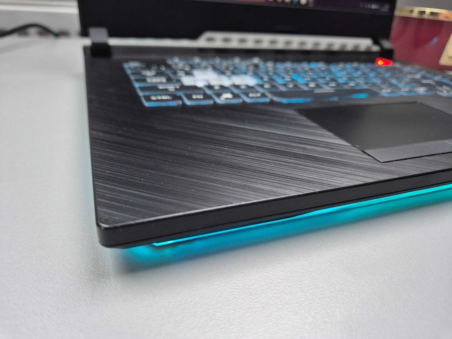 Asus ROG GTX1660ti 16GB laptop gamingowy 120Hz