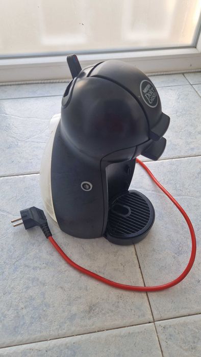 Máquina de Café Dolce Gusto, marca Krups