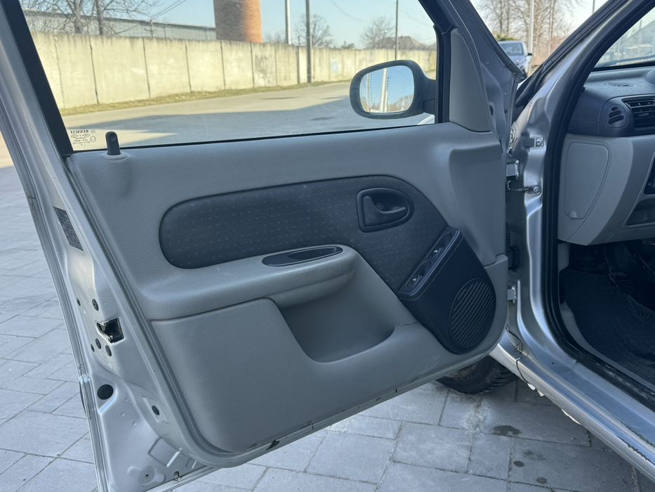 Продам Renault clio2