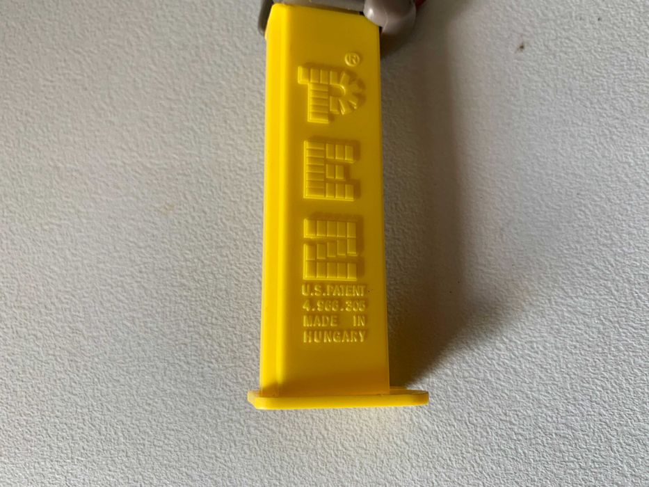 PEZ    Dispenser