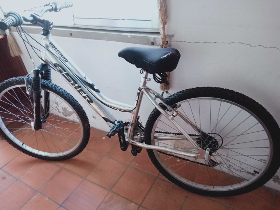 Modelo Asher com pouco uso