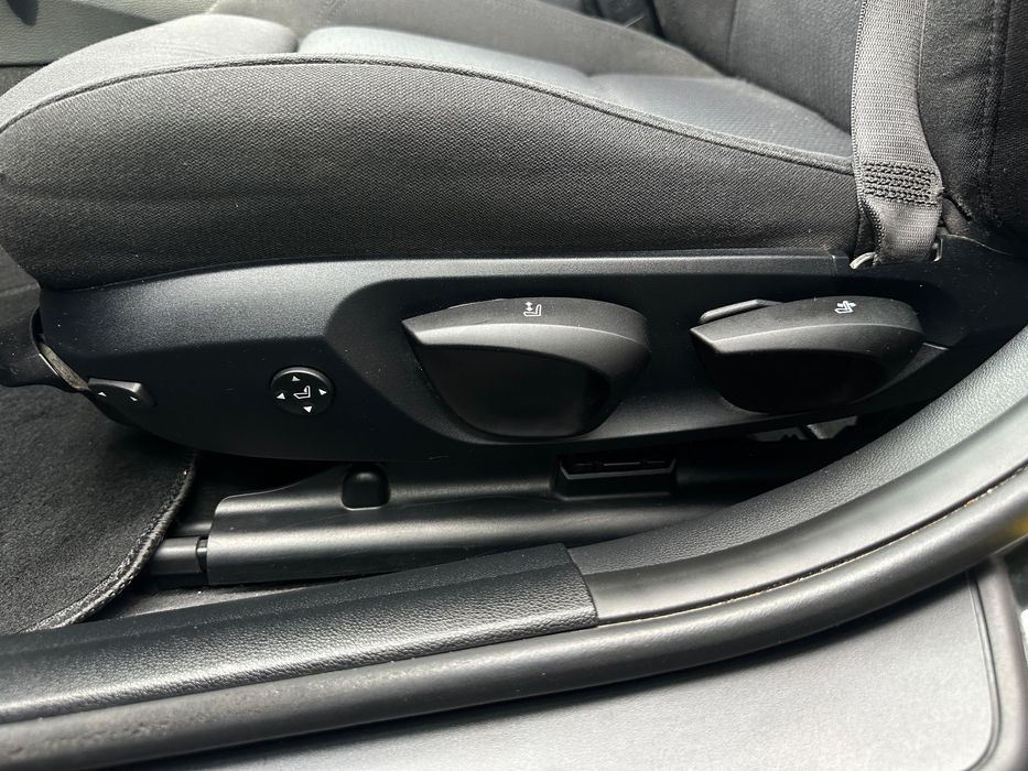 BMW 320d E91 LCI Full Spec