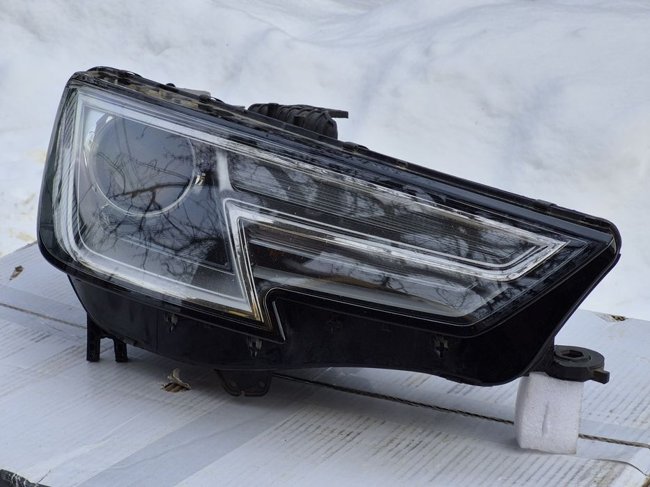 Фара Audi a4 b9, Передня, права