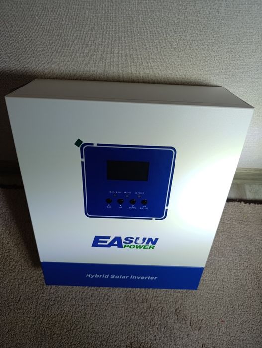 EASUN ISolar-SMT-4K-24V  Гібридний сонячний інвертор