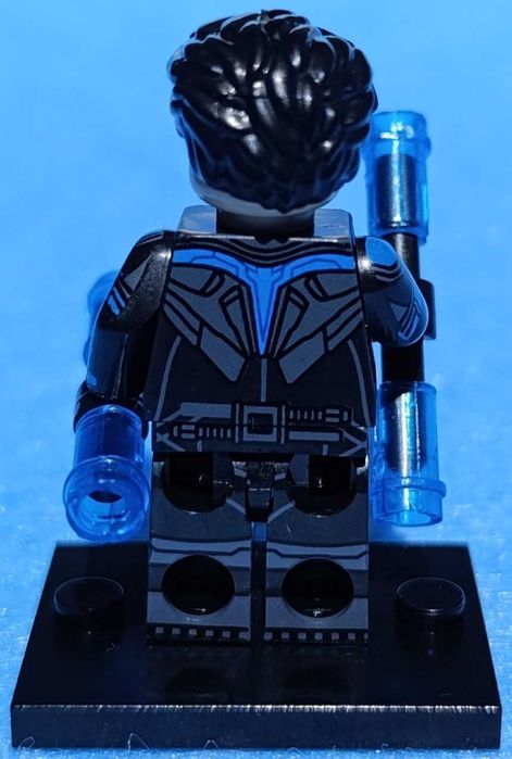 Nightwing (DC Comics)430537924611287044