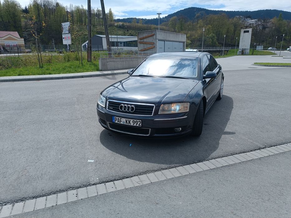 Audi A8 D3 4.2 MPI V8