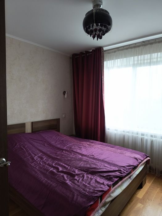 Продам  квартиру студію, центр