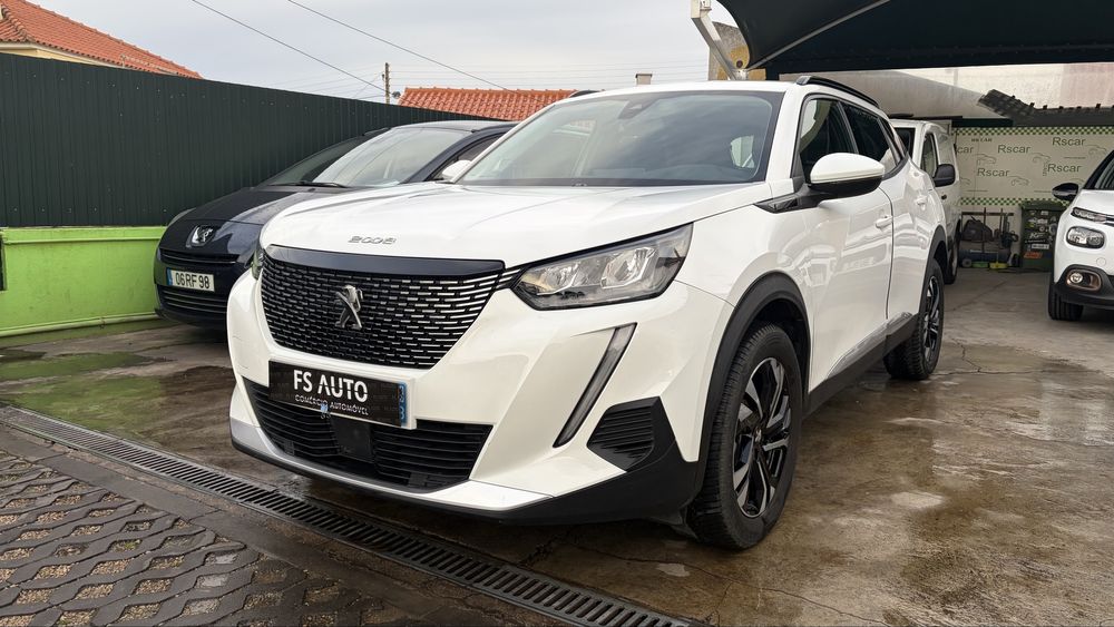 Peugeot 2008 1.2 PureTech 130cv Allure