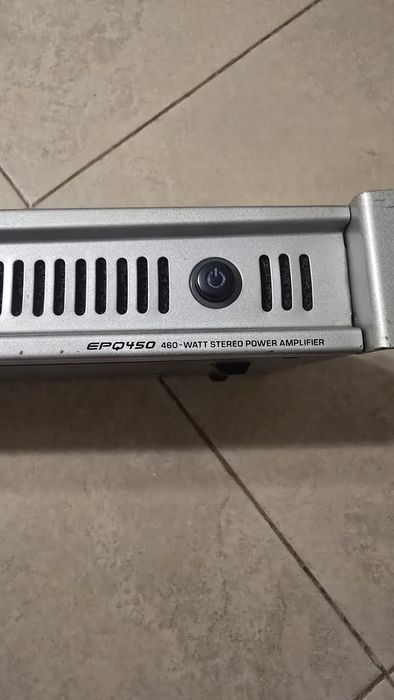 Amplificador Behringer EPQ450