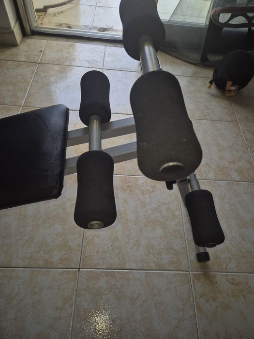 Exercise Bench456772634133800961
