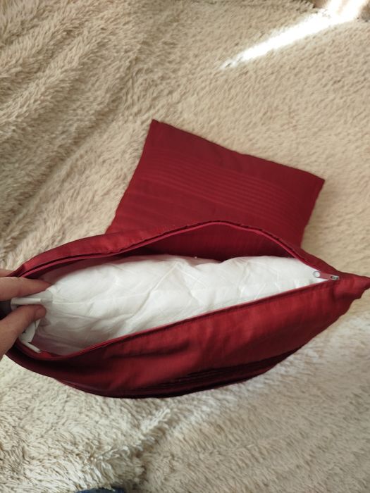 Подушки на диван, кровать