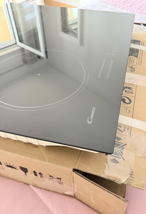 Placa de indução Candy - Nova