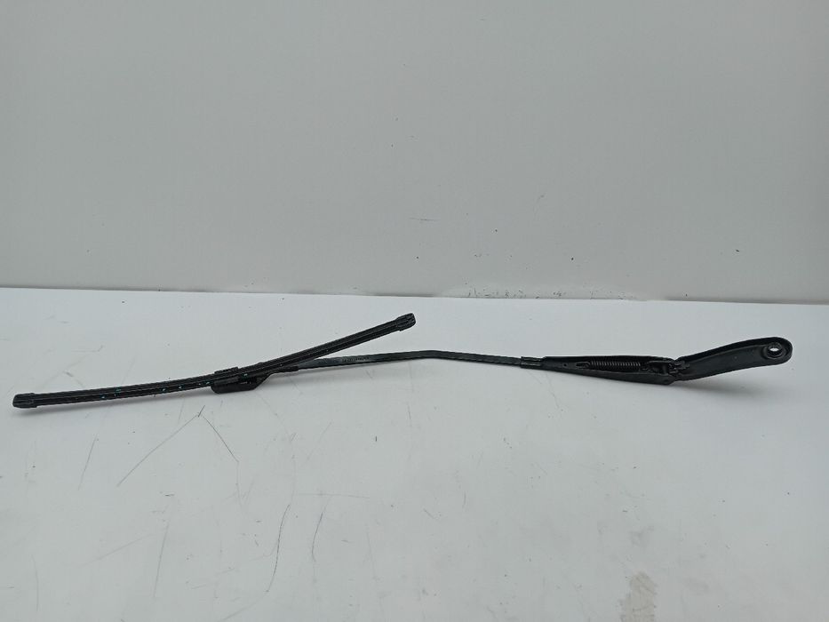 Haste / braço de escova limpa vidros frente direita VOLVO V40 Hatchbac
