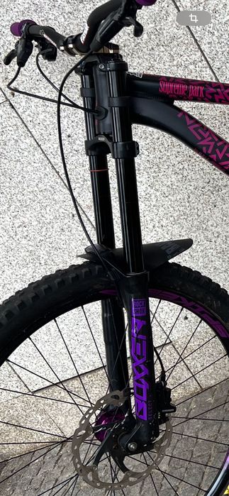 Suspensão rock shox boxxer 27.5