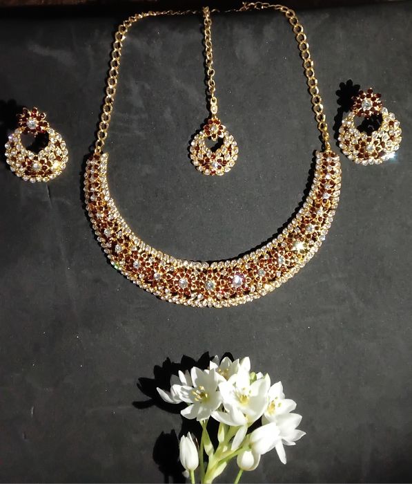 Choker Marrom Estilo Bollywood Folheado a Ouro 14 k– Tradição e Elegâ