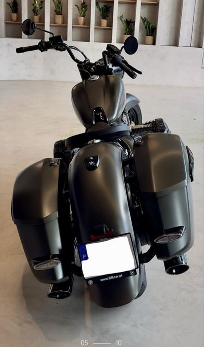 BMW  R18 Roctane