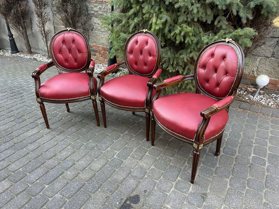 Ludwikowskie Fotele Skórzane Krzesła Medaliony Ludwik Po Renowacji