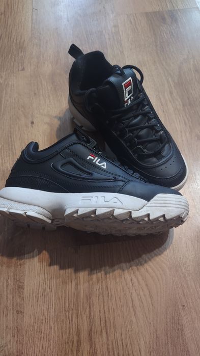 buty,   Fila  37