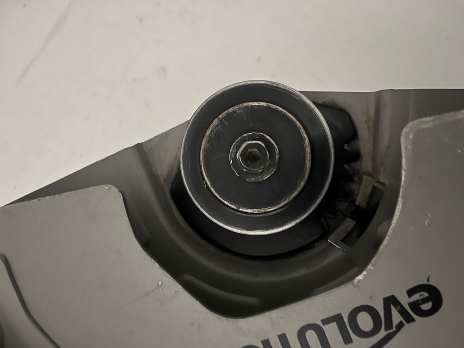 Piła tarczowa do cięcia betonu Evolution R300dct+ 2400 W 22 mm