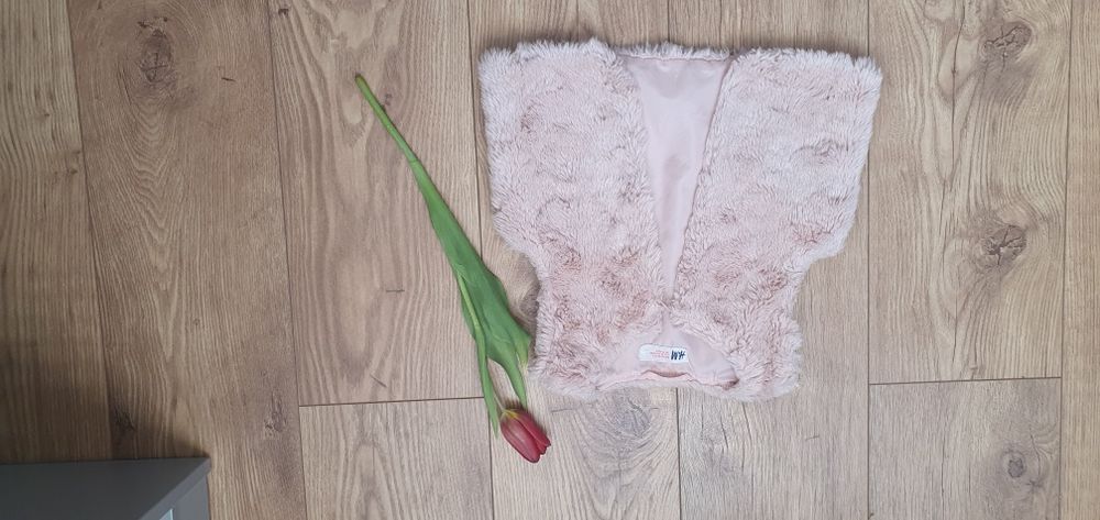 Kamizelka futerkowa H&M pudrowy róż