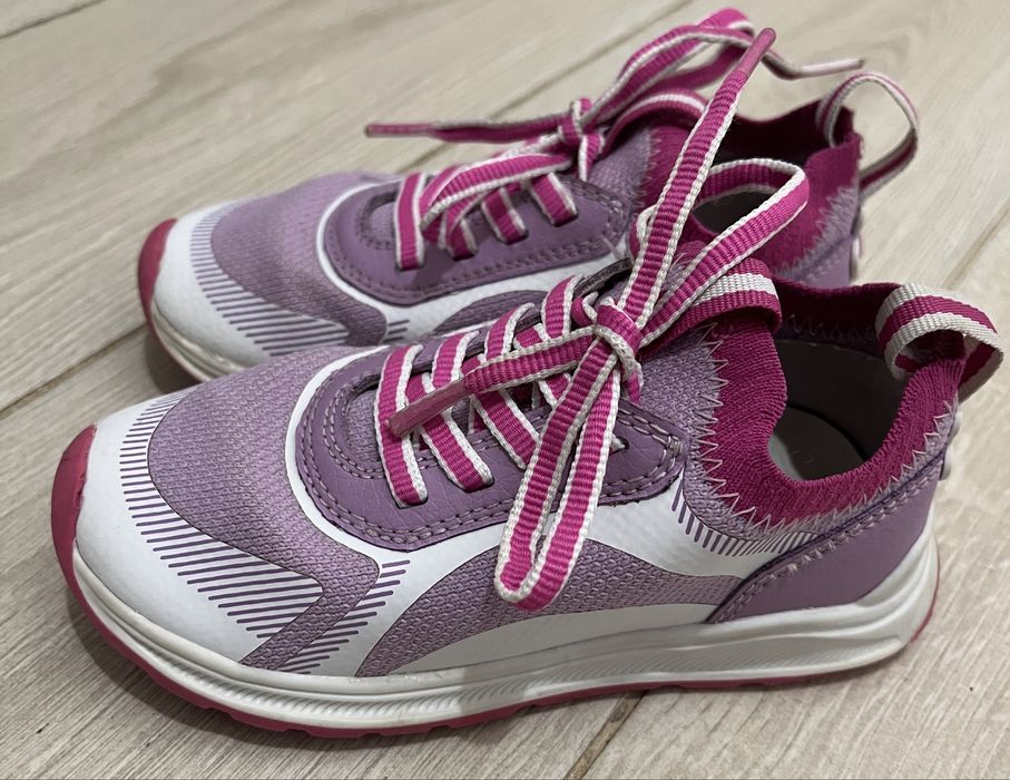 Кросівки для дівчаток бренду Elefanten 24 розмір