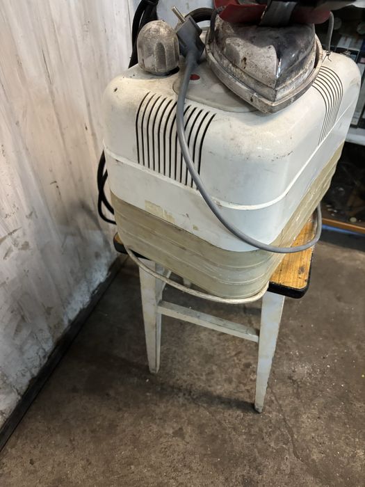 Profesjonalna stacja parowa