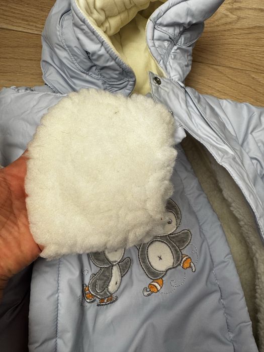 Продаю зимовий дитячий конверт/чохол овчина