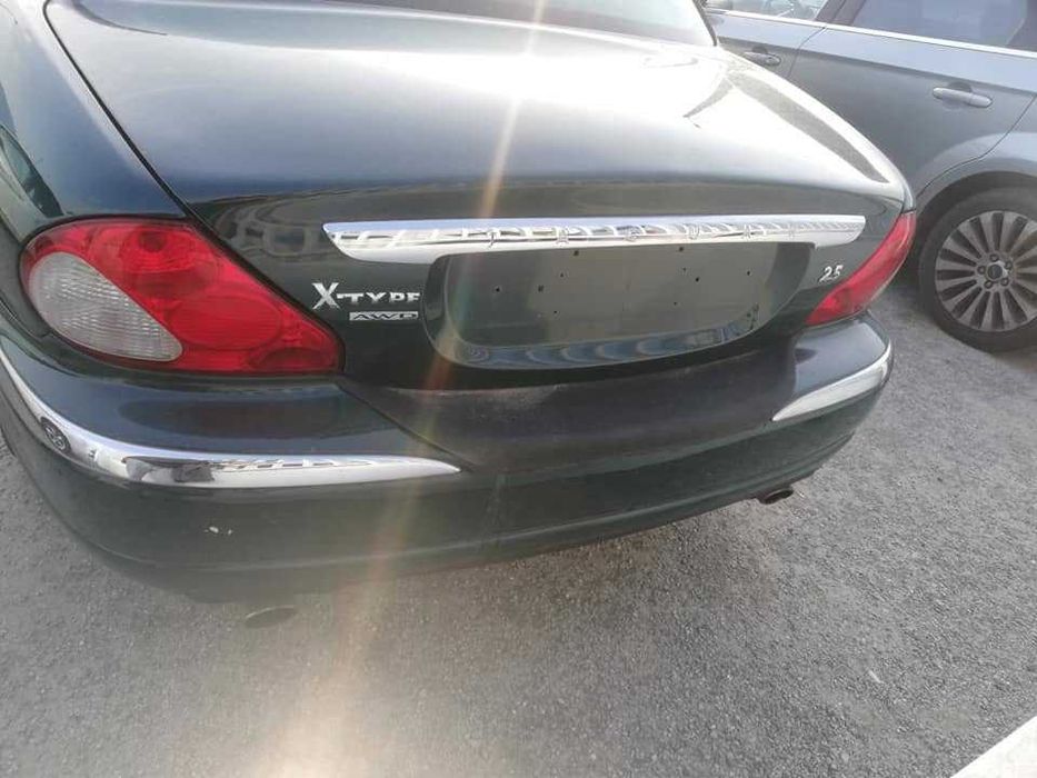 Jaguar X-Type 2003 para peças