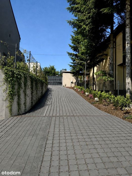 Nowoczesny dom | Bielany / Wola Justowska | Garaż 2-stanowiskowy - Widok 3