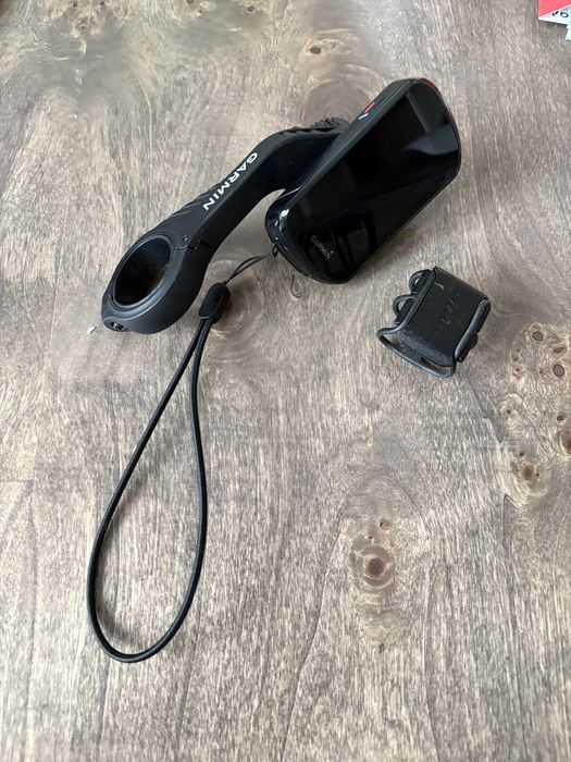 Garmin EDGE 830 z uchwytem + czujnik kadencji