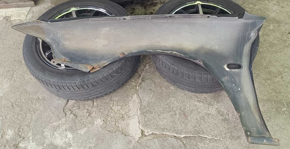 крыло переднее правое Mitsubishi Galant 8