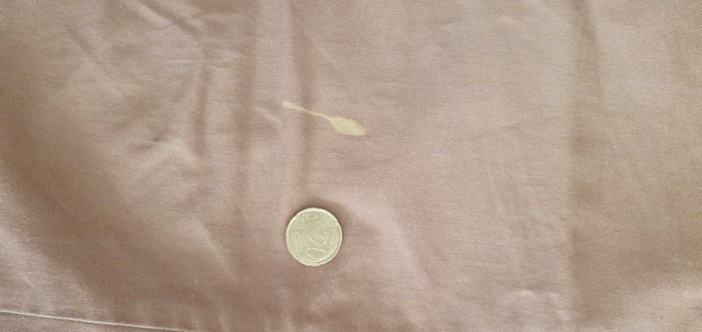 Calças Sacoor usadas com pequeno defeito